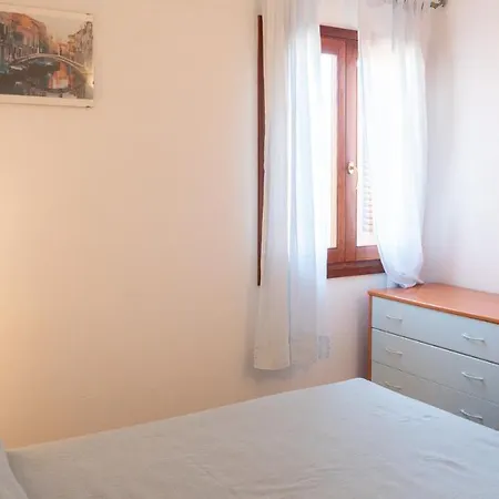 Casa La Suaredda شقة سان تيودورو