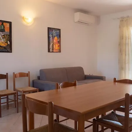 شقة Casa La Suaredda سان تيودورو